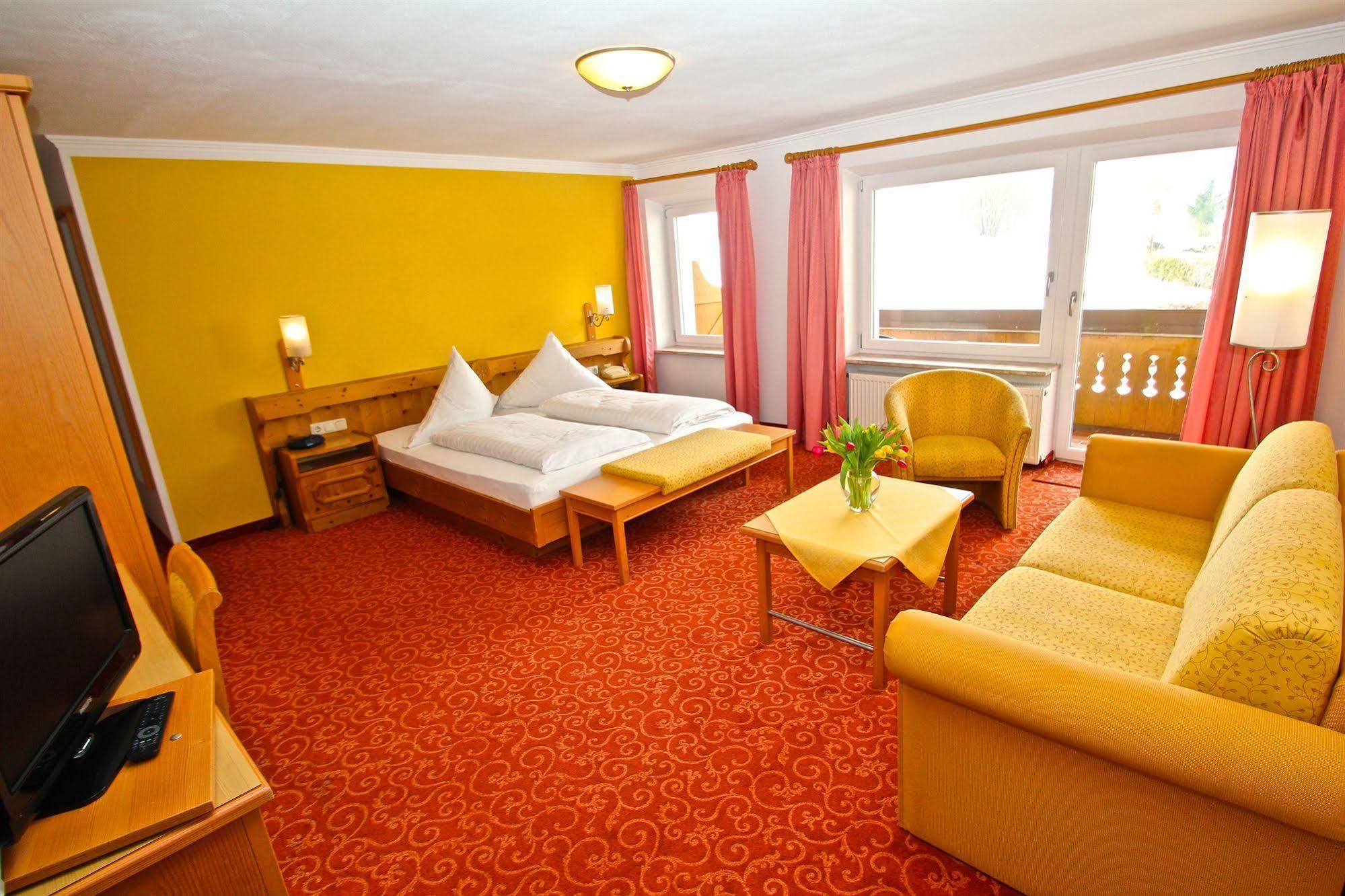Alpenhotel Weiherbach Berchtesgaden Hallenbad Und Sauna Екстериор снимка