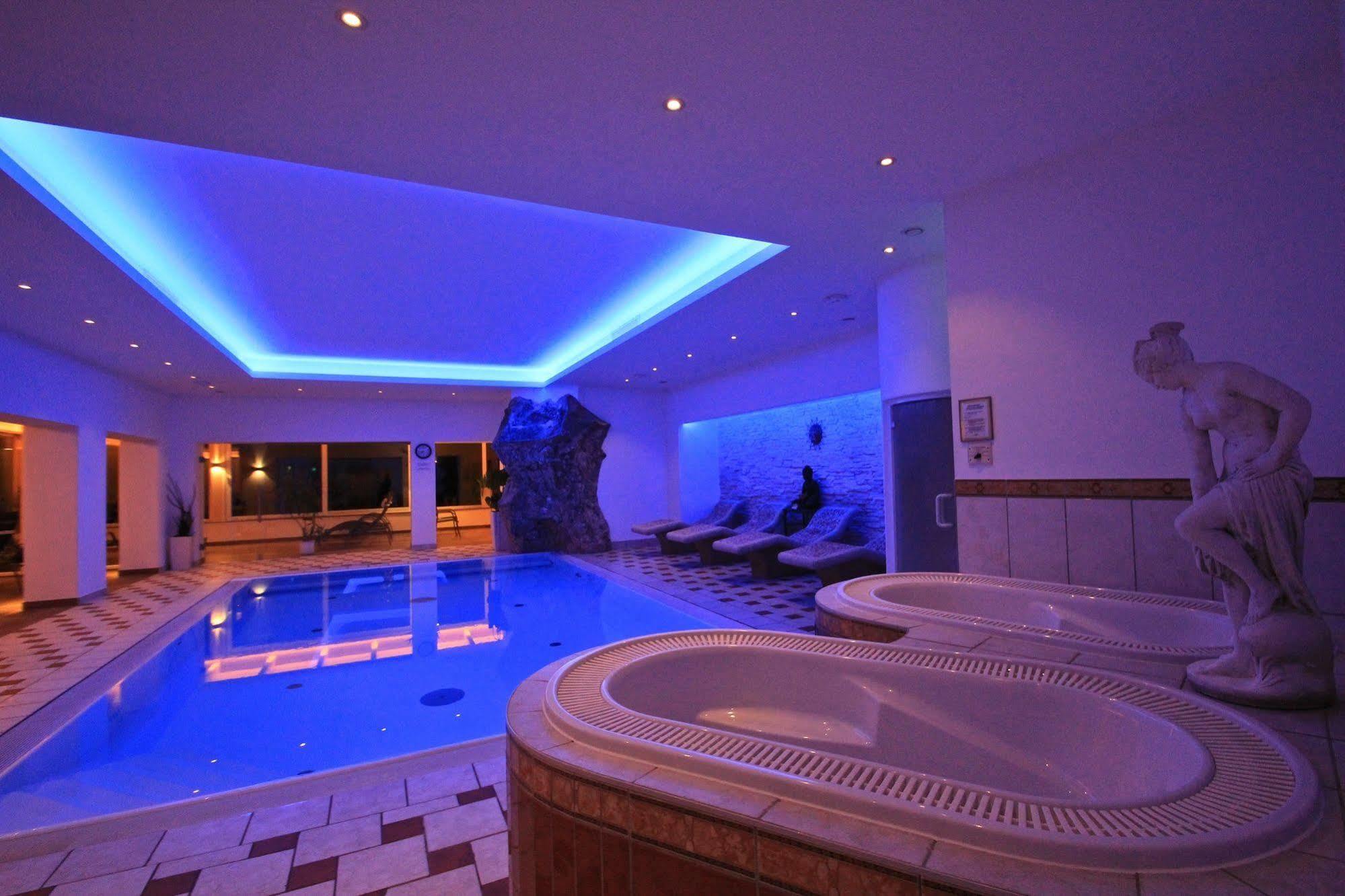 Alpenhotel Weiherbach Berchtesgaden Hallenbad Und Sauna Екстериор снимка